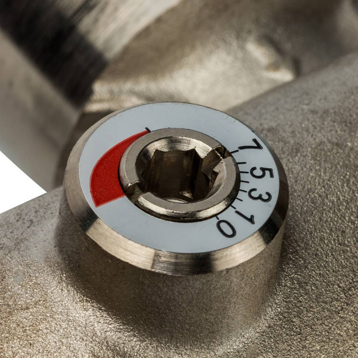 Регулировочная группа LUXOR с соединением для насоса GM 1192 (130 мм.)