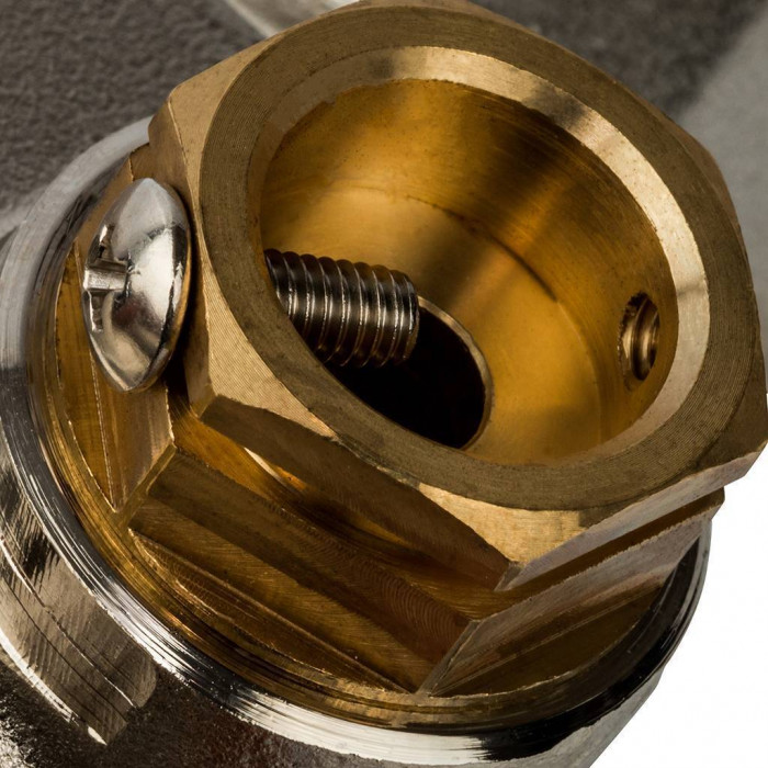 Регулировочная группа LUXOR с соединением для насоса GM 1192 (130 мм.)