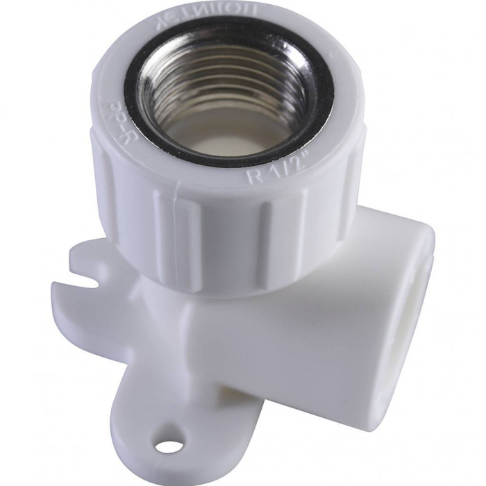 Угольник Политэк 20х1/2 с внутренней резьбой с креплением для полипропиленовых труб под сварку (цвет белый)