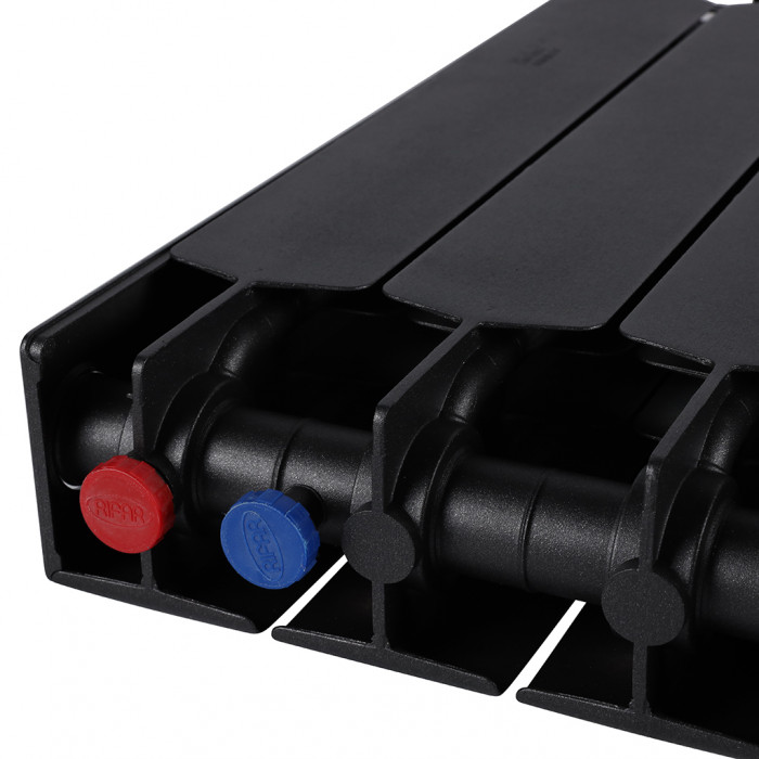 Биметаллический радиатор RIFAR SUPReMO VENTIL 500, 10 секций, нижнее правое подключение, черный