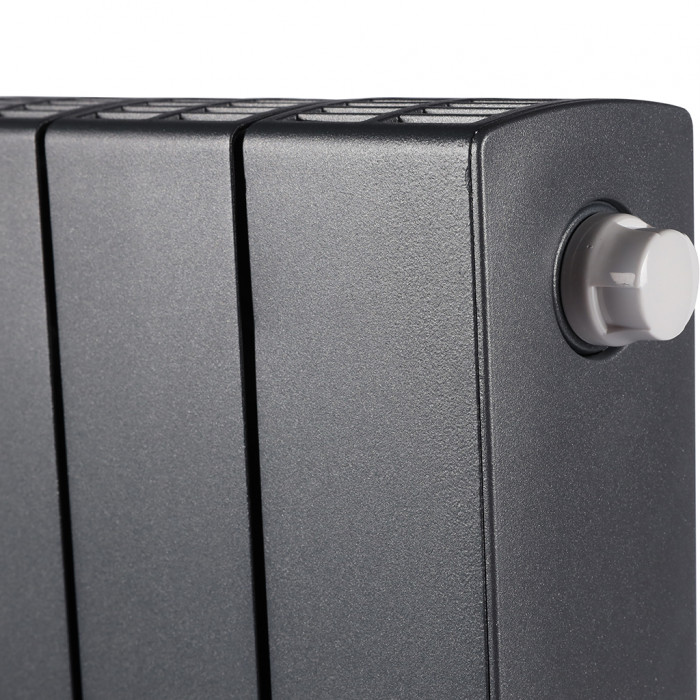 Биметаллический радиатор RIFAR SUPReMO VENTIL 500, 4 секций, нижнее правое подключение, черный