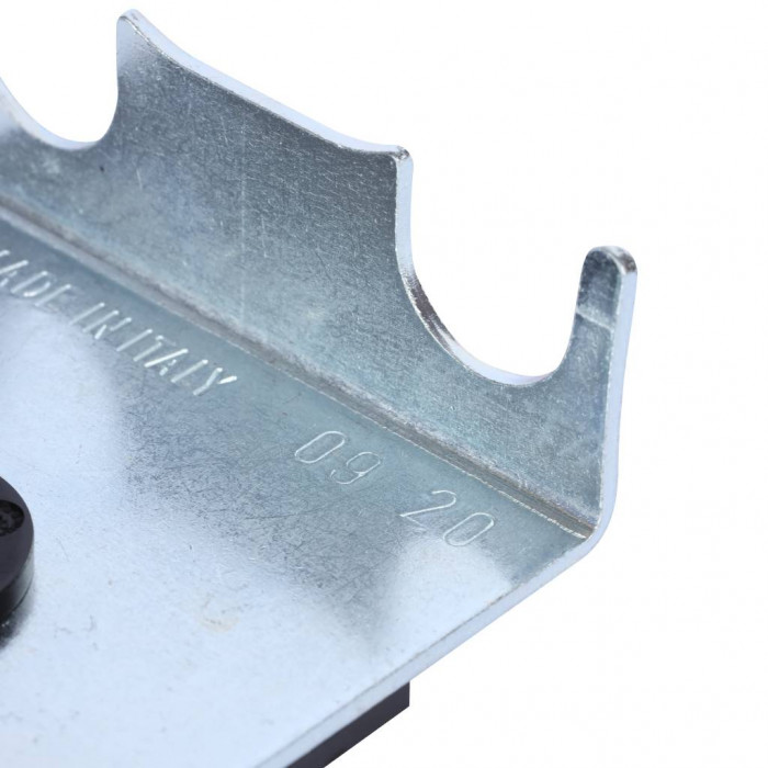 Фиксирующая скоба STOUT для присоединительных трубок