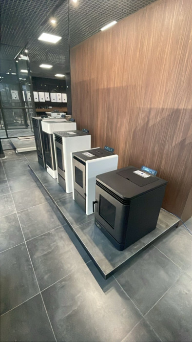 Камин пеллетный ZOTA B6H30 6 кВт WiFi