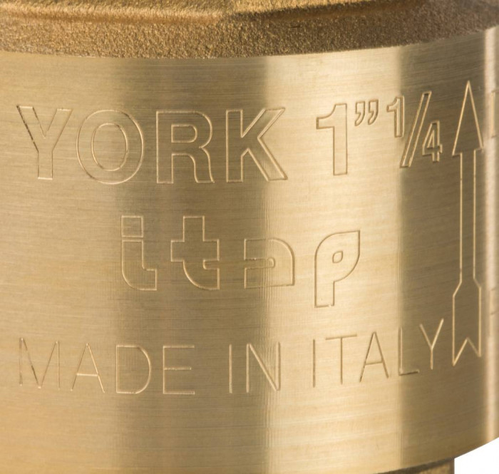 STOUT Клапан обратный пружинный муфтовый с пластиковым седлом 1 1/4"