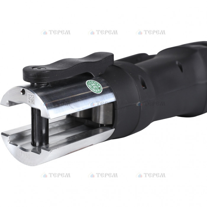 Novopress Пресс-инструмент EFP203 стандарт 230V + чемодан