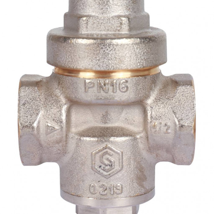 STOUT Редуктор давления PN16 вн/вн 1/2" без подкл. манометра