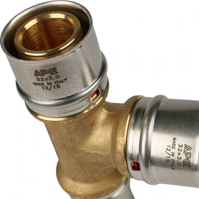 Тройник переходной STOUT 32x32x26 для металлопластиковых труб прессовой