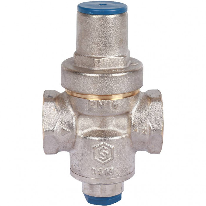 STOUT Редуктор давления PN16 вн/вн 1/2" с выходом под манометр