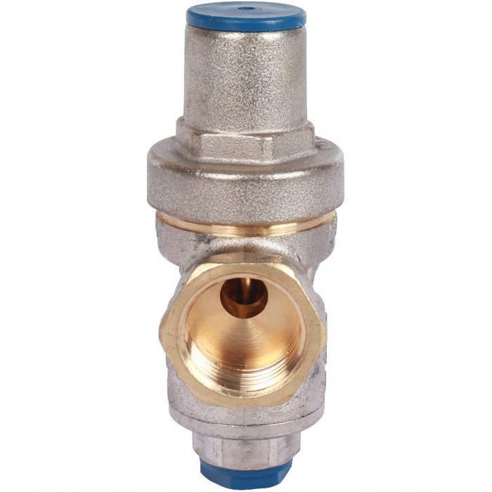 STOUT Редуктор давления PN16 вн/вн 1/2" с выходом под манометр