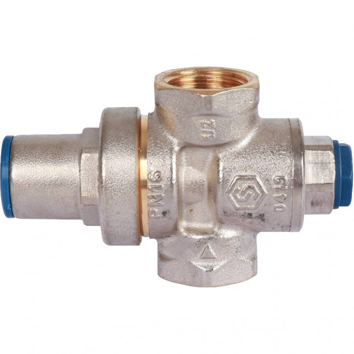 STOUT Редуктор давления PN16 вн/вн 1/2" с выходом под манометр