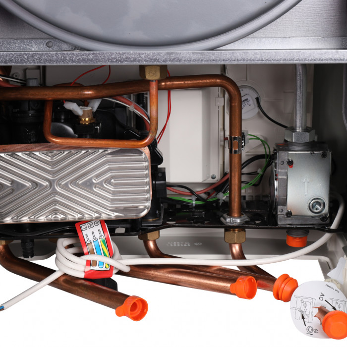 Настенный газовый котел Immergas Maior Eolo 32, турбированный, двухконтурный