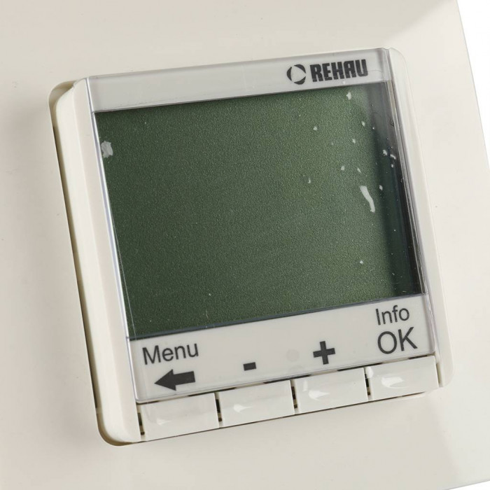 Терморегулятор Rehau Solelec Optima 10 A с цифровым дисплеем 12029231100 (202923)