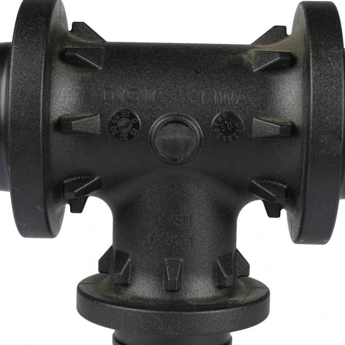 Тройник REHAU RAUTITAN с уменьшенным боковым проходом 40-32-40 PX