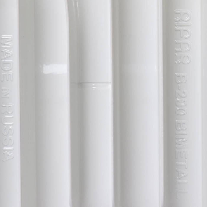 Биметаллический радиатор RIFAR BASE 200, 6 секций, боковое подключение, белый