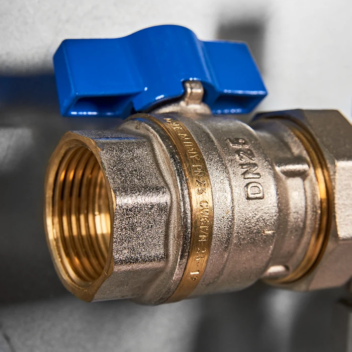 Коллекторная группа с присоед. набором LUXOR КА 1191 и насосным модулем GP1190 с колектором на 2 радиатора 17403402N