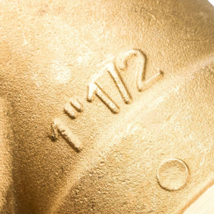 Угольник STOUT ВВ 1 1/2